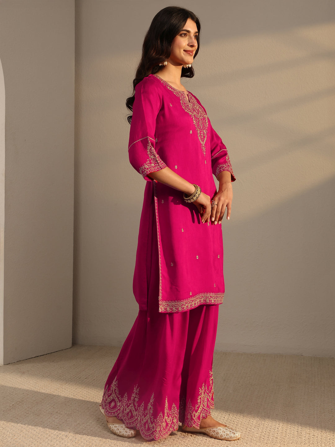  Pink Embroidered Silk Blend Straight Suit Set With Dupatta 