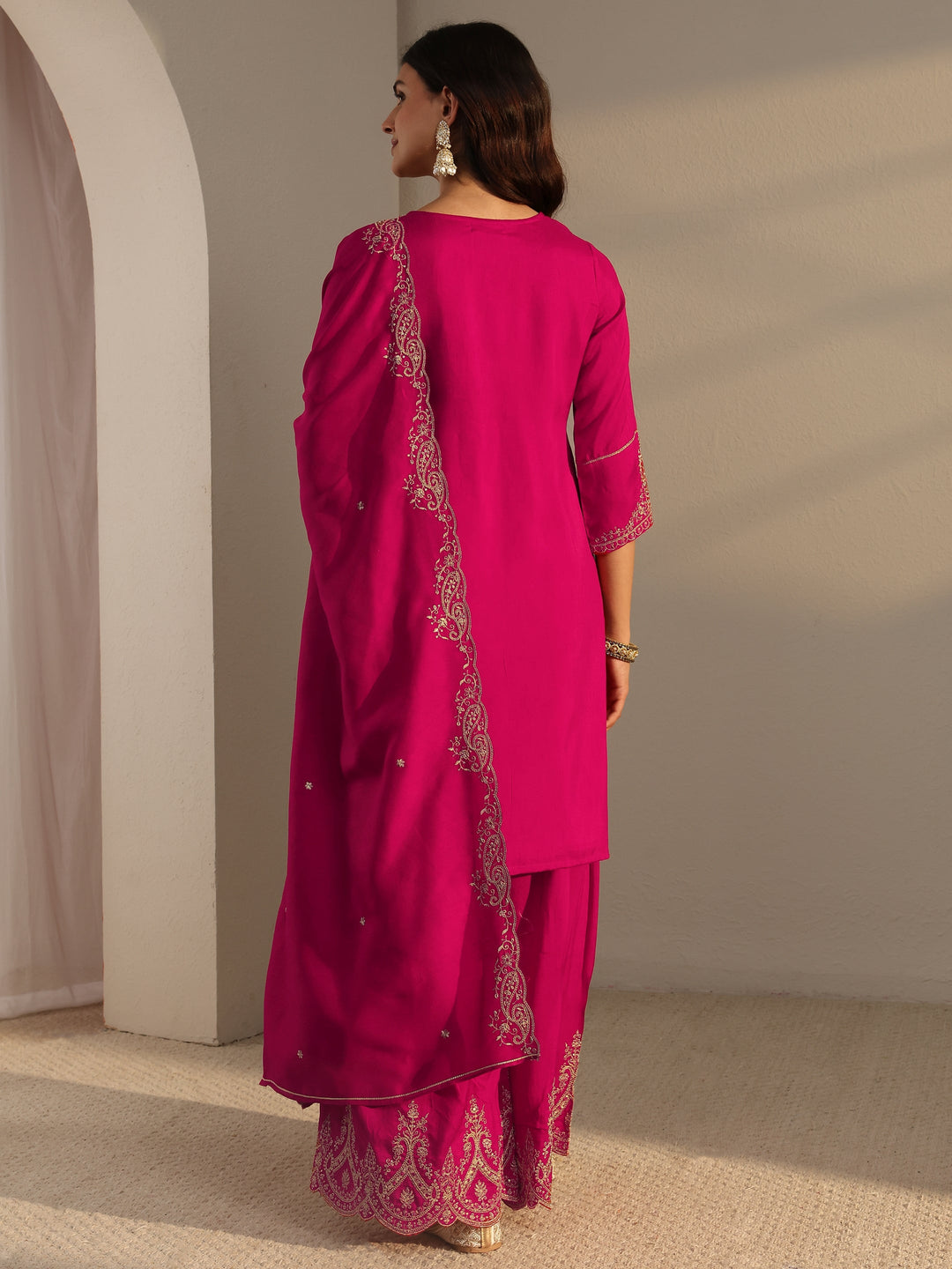  Pink Embroidered Silk Blend Straight Suit Set With Dupatta 