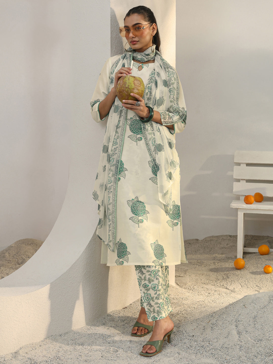  Off White Floral Printed Cotton Blend Straight Suit Set With Dupatta 
