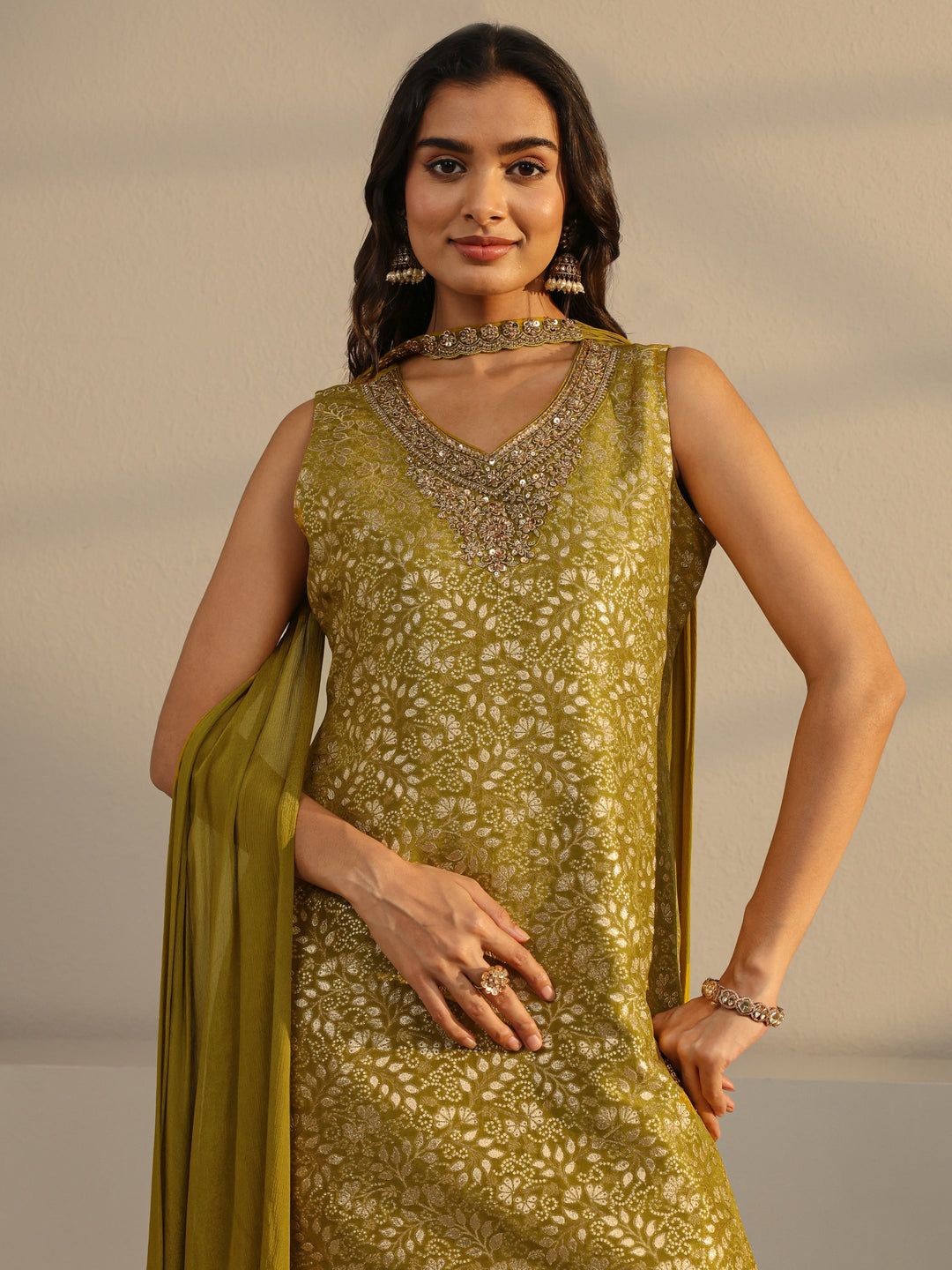 Green Floral Woven Design Silk Blend Straight Suit Set With Dupatta 