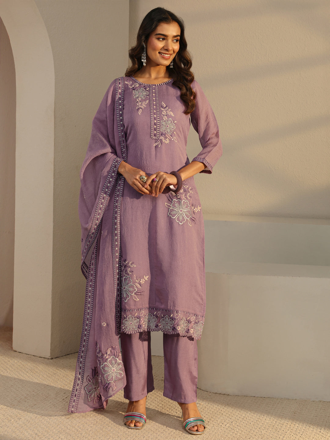  Lavender Floral Embroidered Organza Straight Suit Set With Dupatta 
