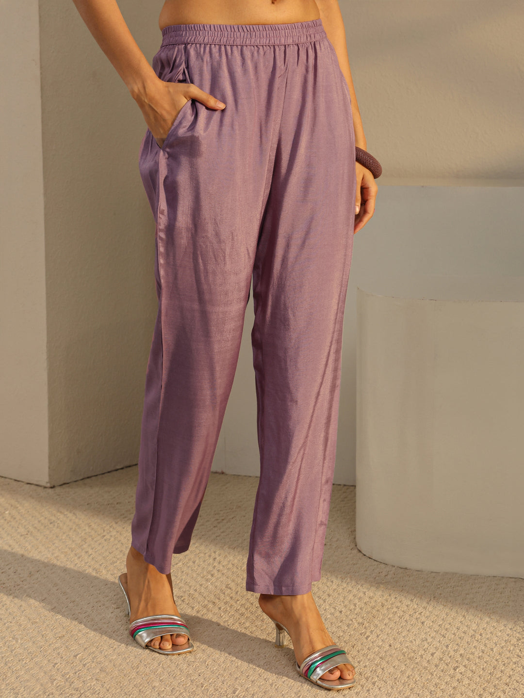  Lavender Floral Embroidered Organza Straight Suit Set With Dupatta 