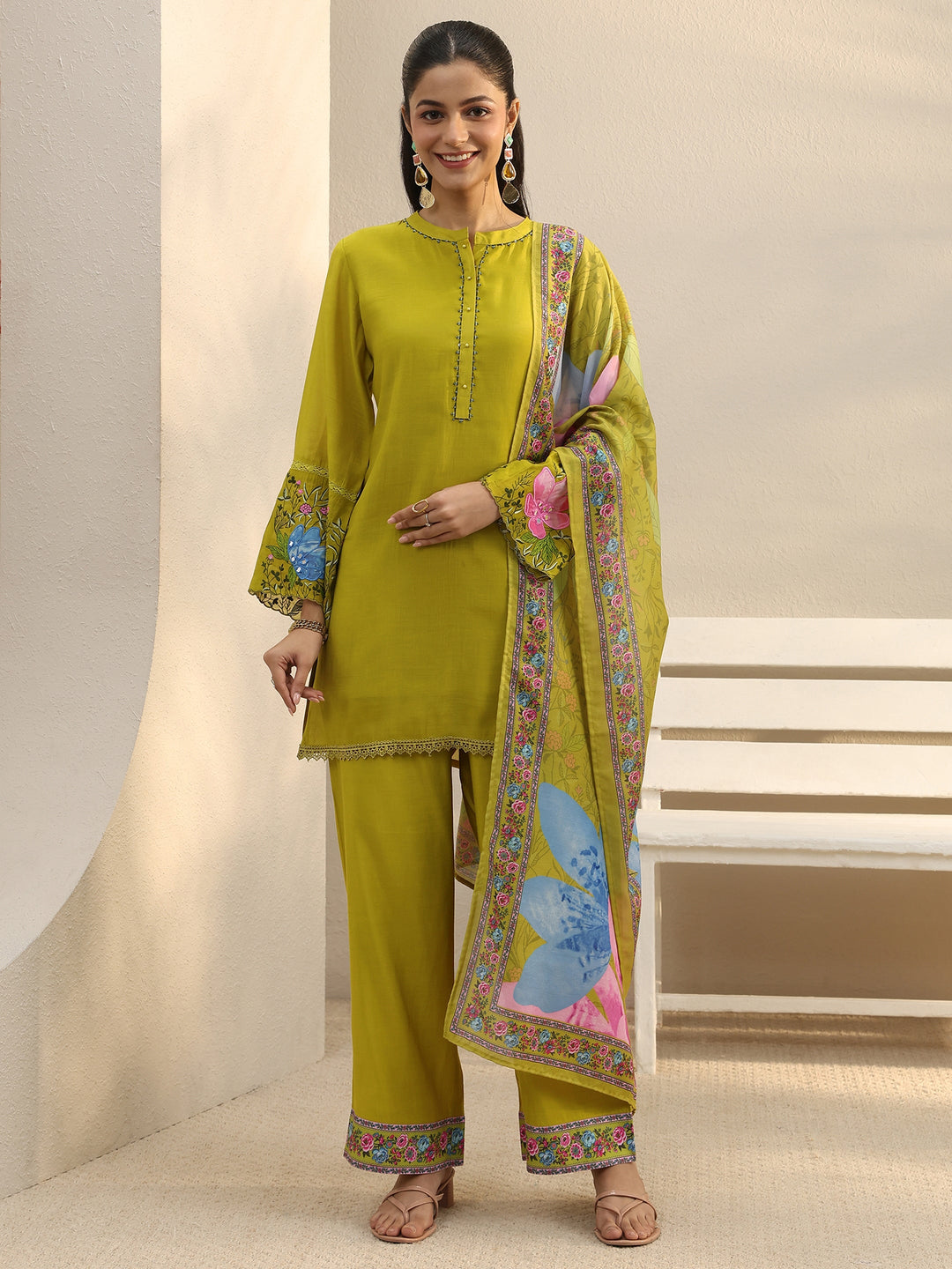  Green Floral Printed Chanderi Silk Straight Suit Set 