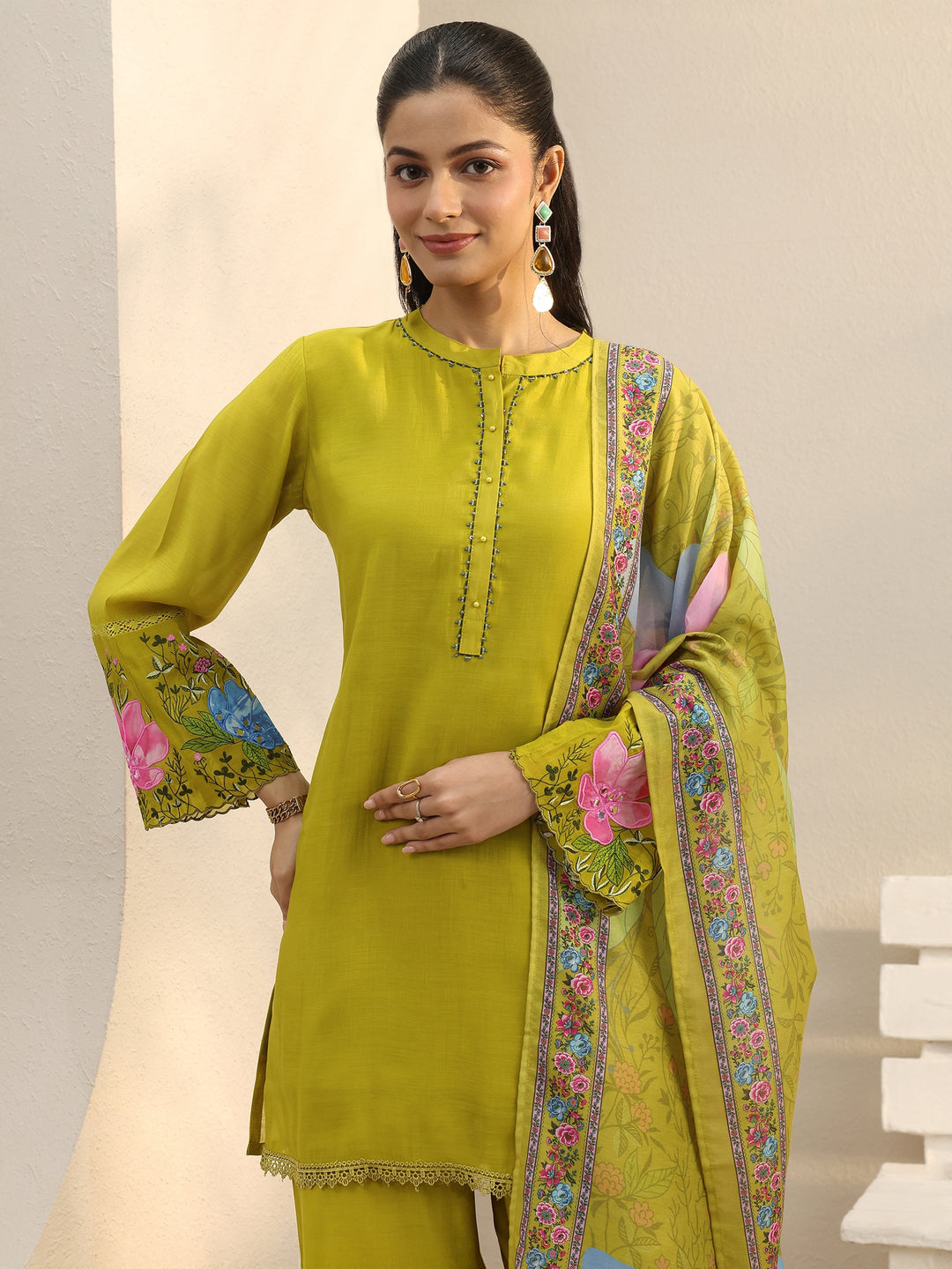  Green Floral Printed Chanderi Silk Straight Suit Set 