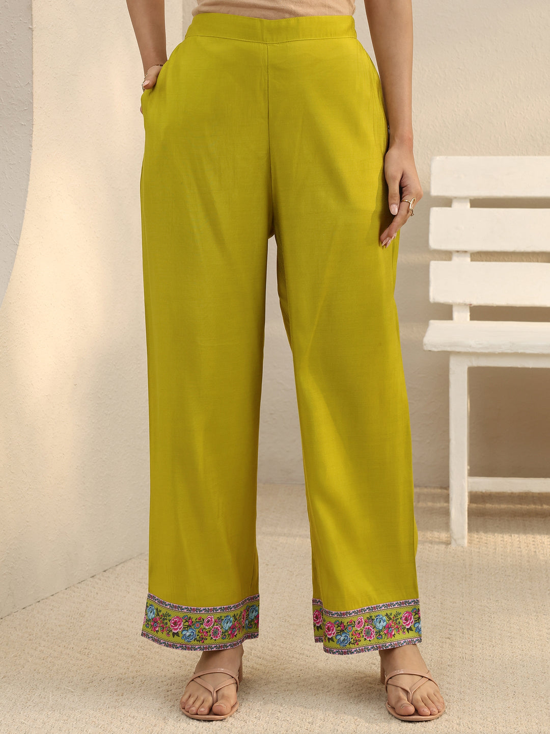  Green Floral Printed Chanderi Silk Straight Suit Set 