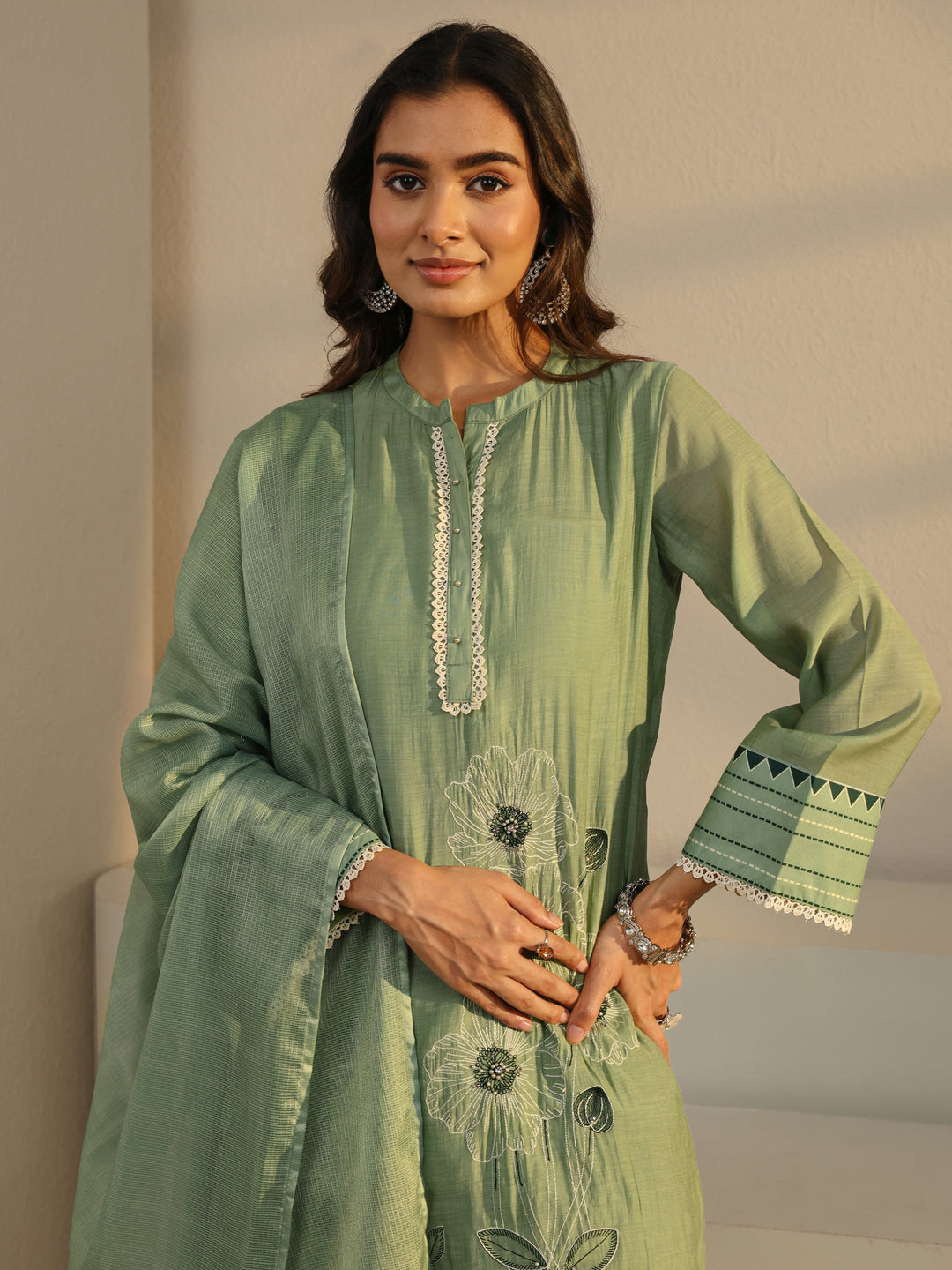  Green Floral Embroidered Chanderi Silk Straight Suit Set With Dupatta 