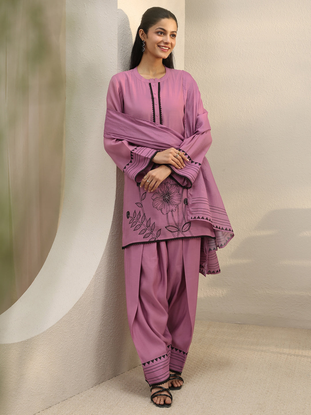  Mauve Floral Embroidered Chanderi Silk Straight Suit Set 