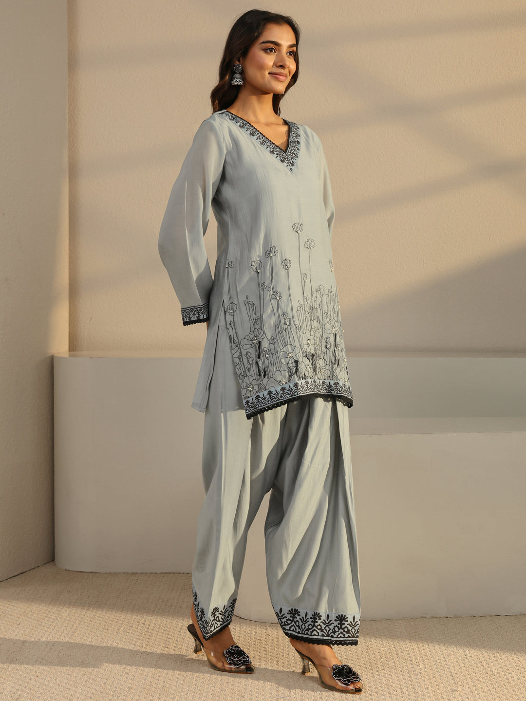  Grey Floral Embroidered Chanderi Silk Straight Suit Set With Dupatta 