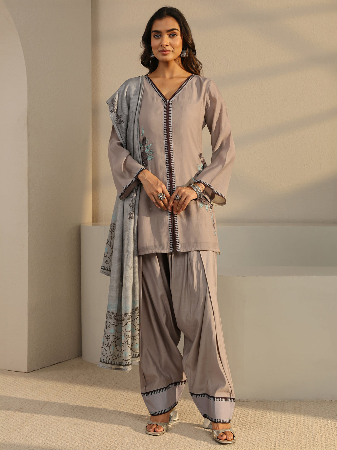  Taupe Floral Embroidered Chanderi Silk Straight Suit Set With Dupatta 