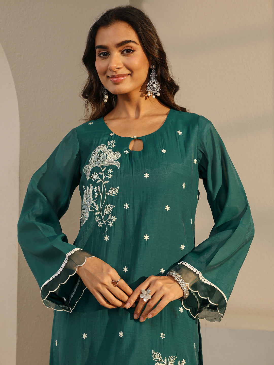  Green Floral Embroidered Chanderi Silk Straight Suit Set With Dupatta 