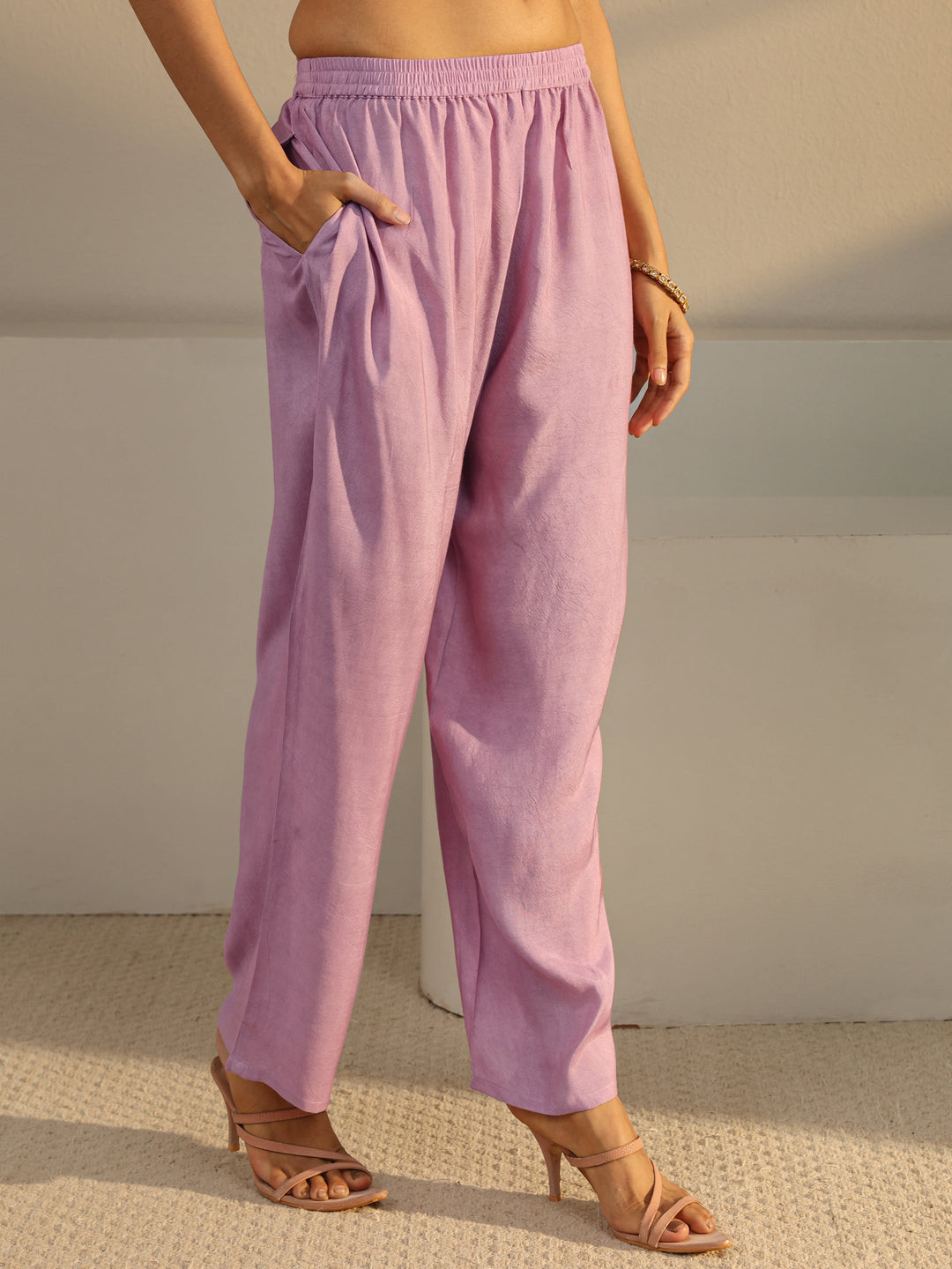  Lavender Floral Embroidered Tissue Straight Suit Set With Dupatta 