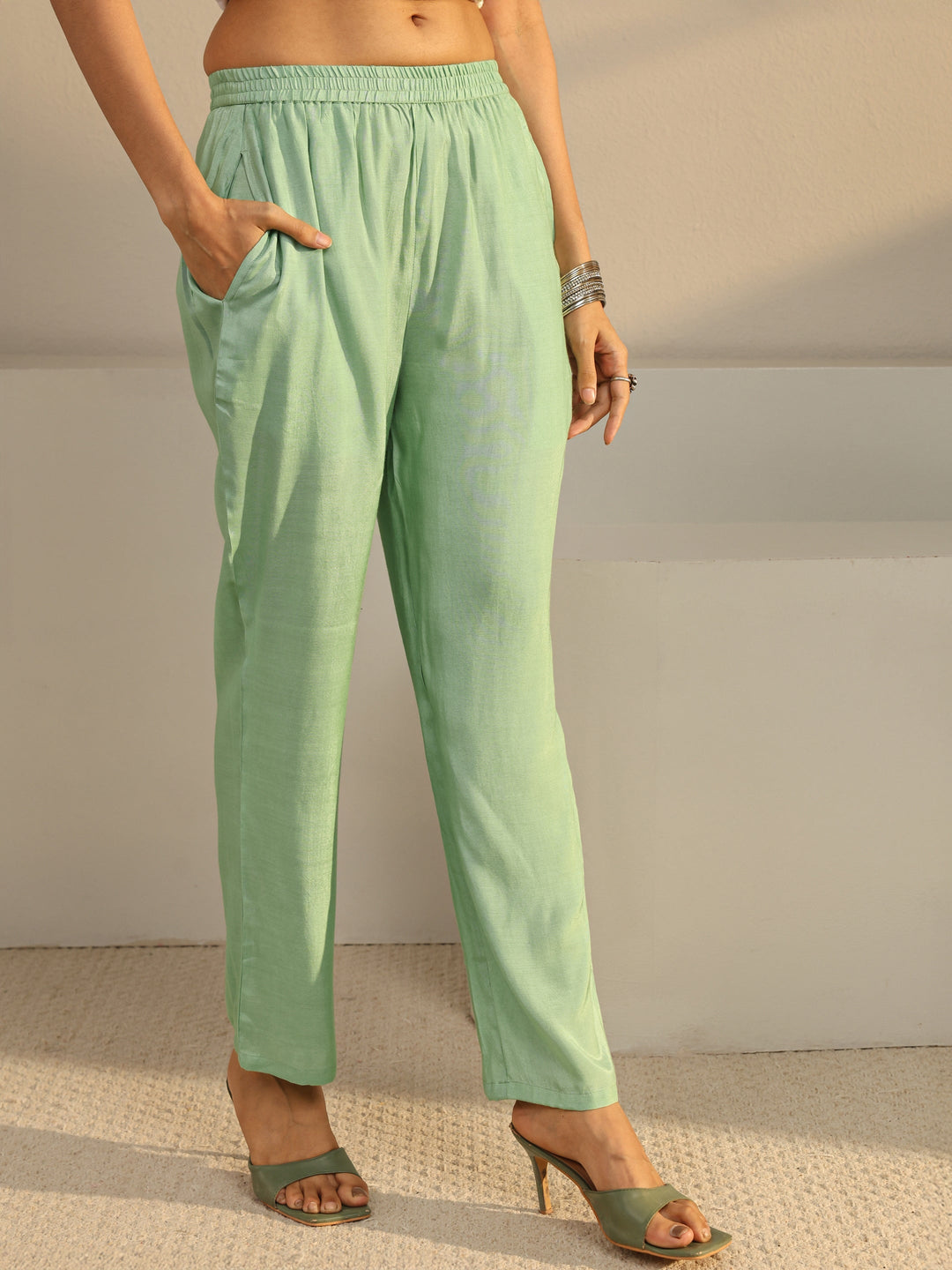  Green Floral Embroidered Organza Straight Suit Set With Dupatta 