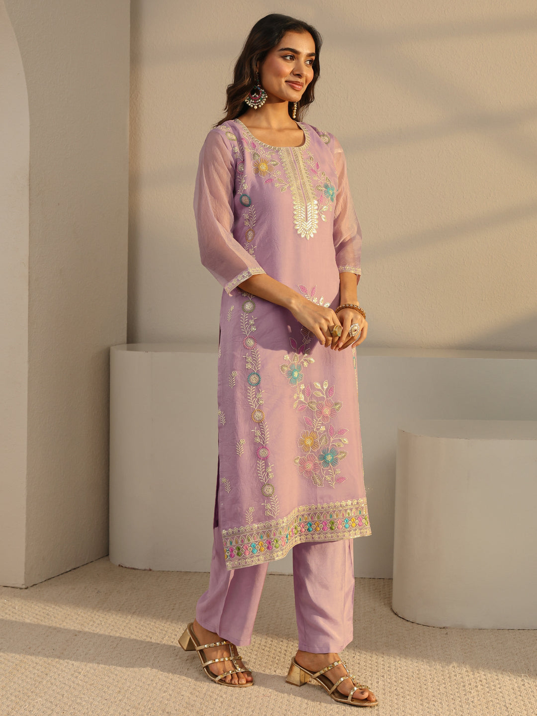  Lavender Floral Embroidered Organza Straight Suit Set With Dupatta 