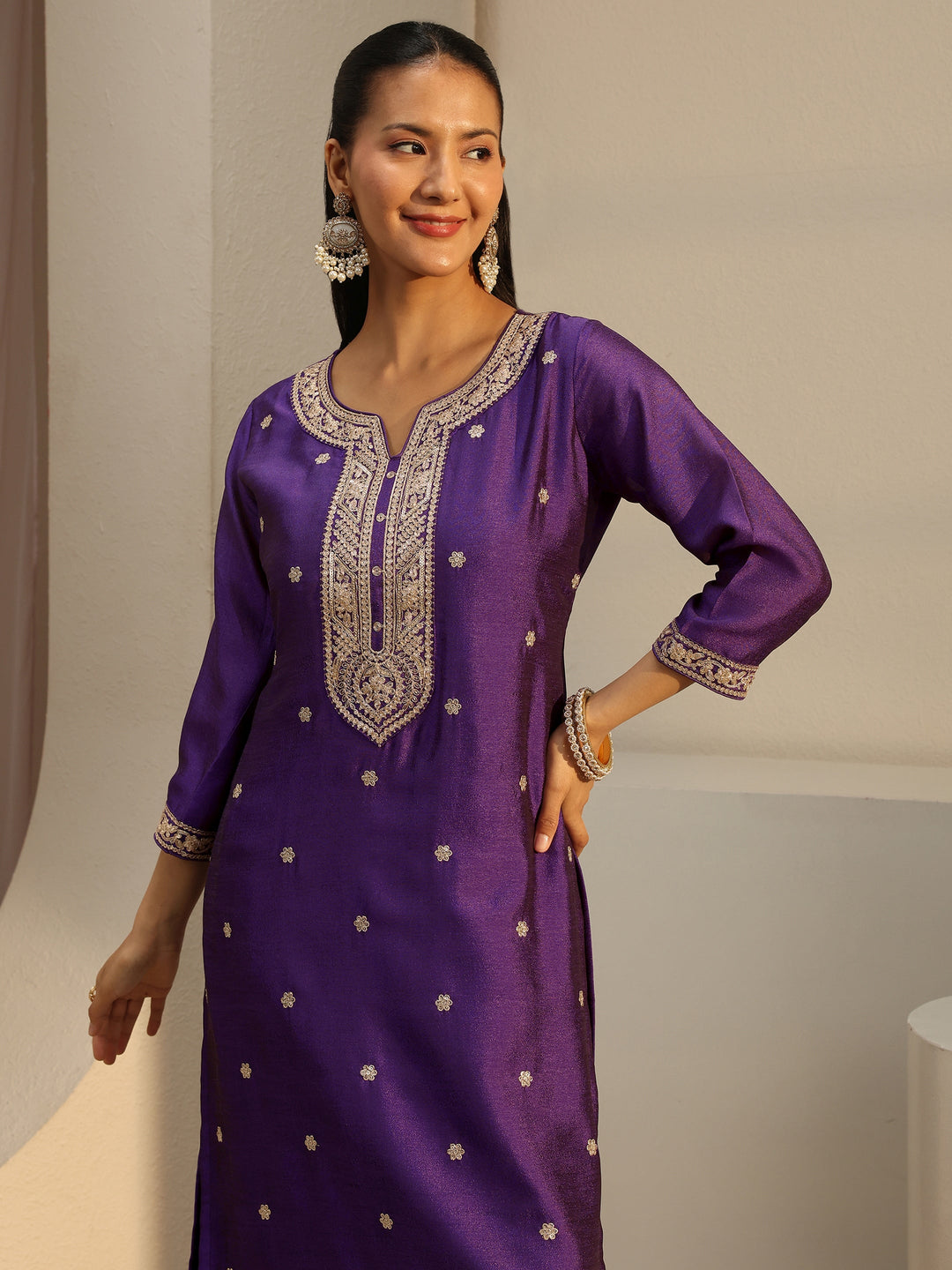  Purple Ethnic Motif Zari Embroidered Straight Kurta With Lining 