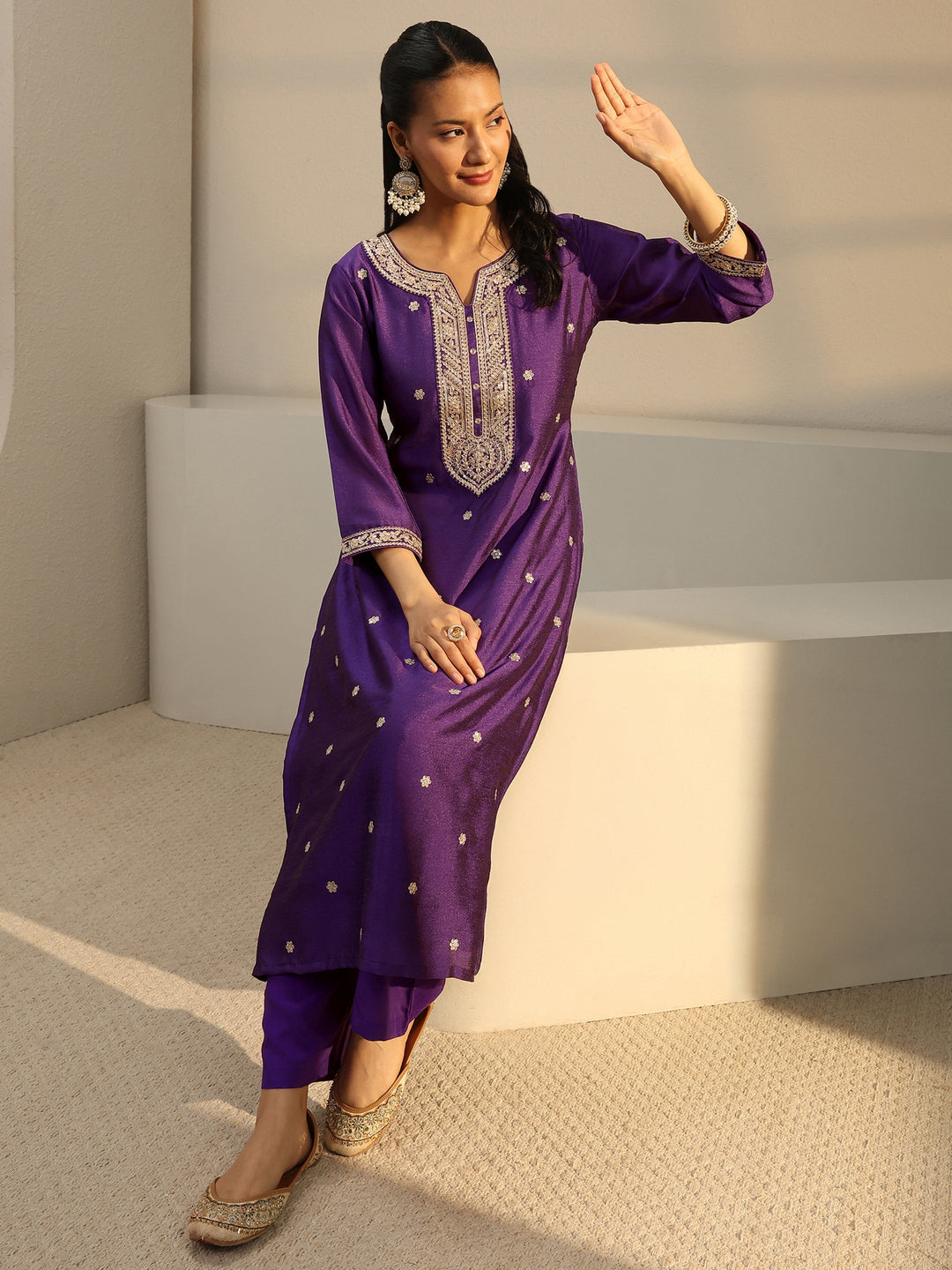  Purple Ethnic Motif Zari Embroidered Straight Kurta With Lining 