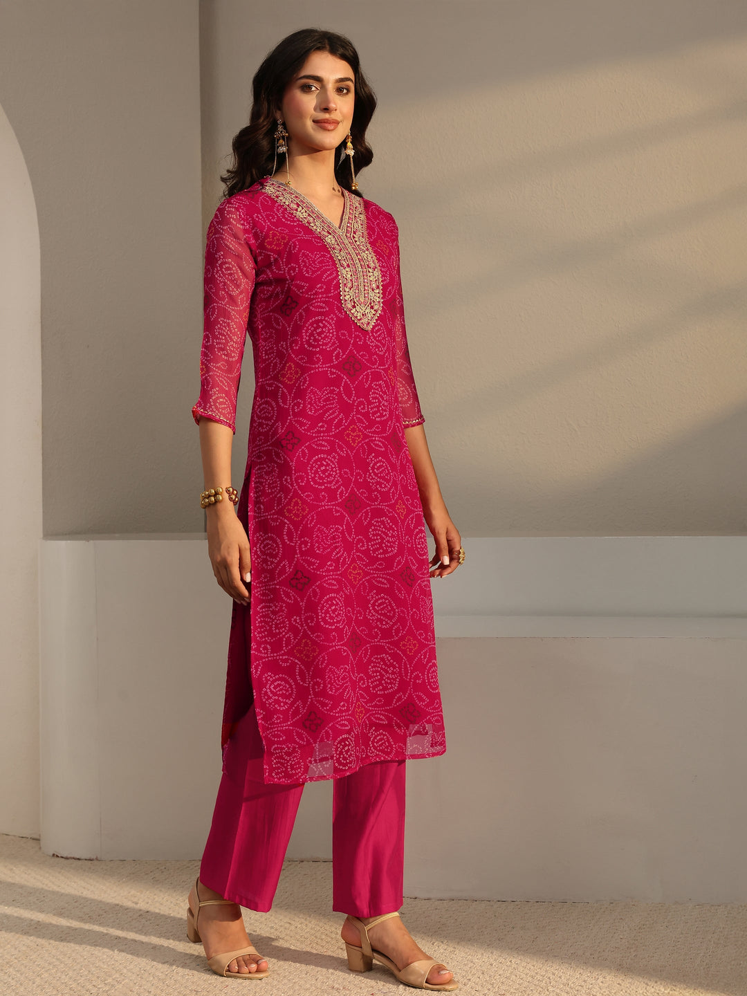  Pink Bandhani Printed Chiffon Straight Kurta 