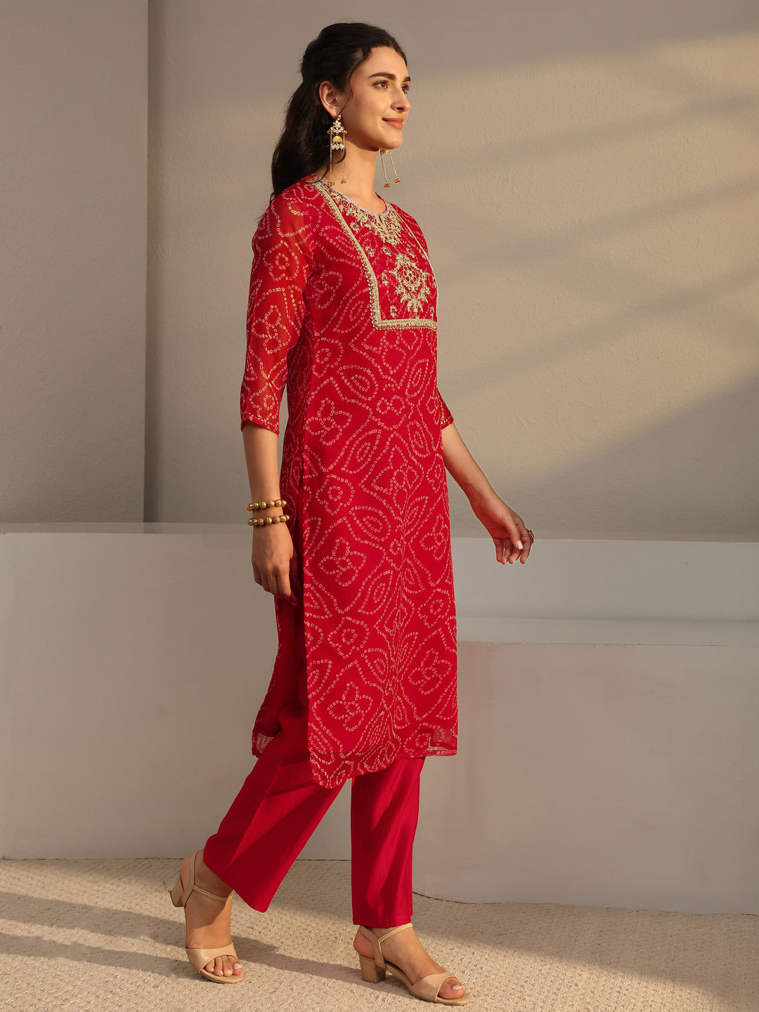  Red Bandhani Printed Chiffon Straight Kurta 