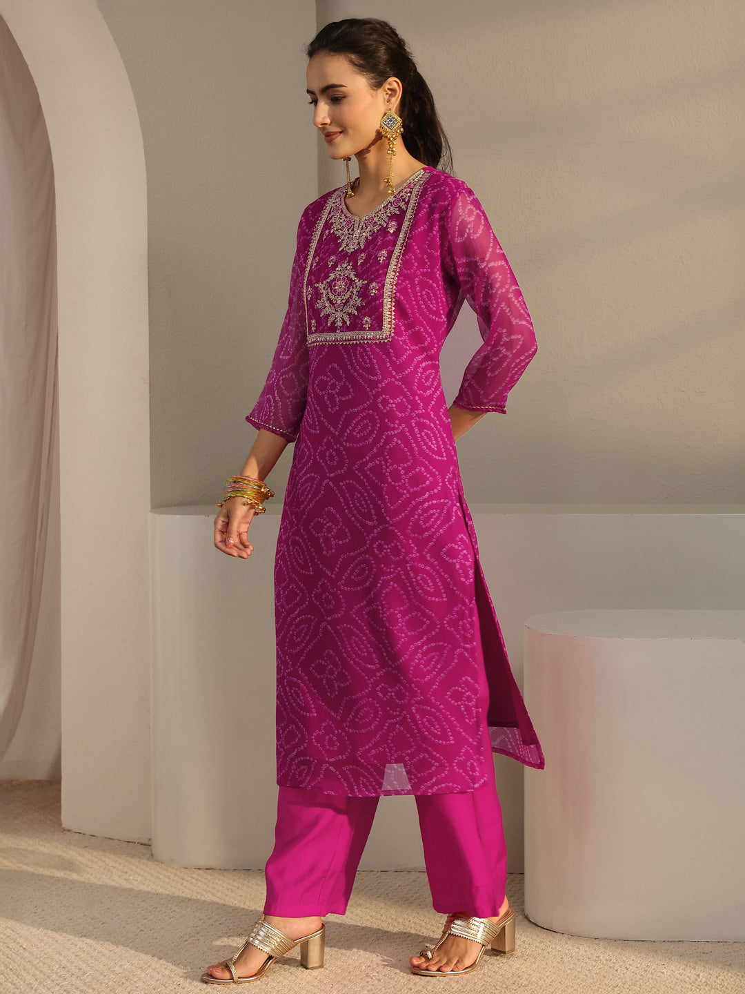  Pink Bandhani Printed Chiffon Straight Kurta 
