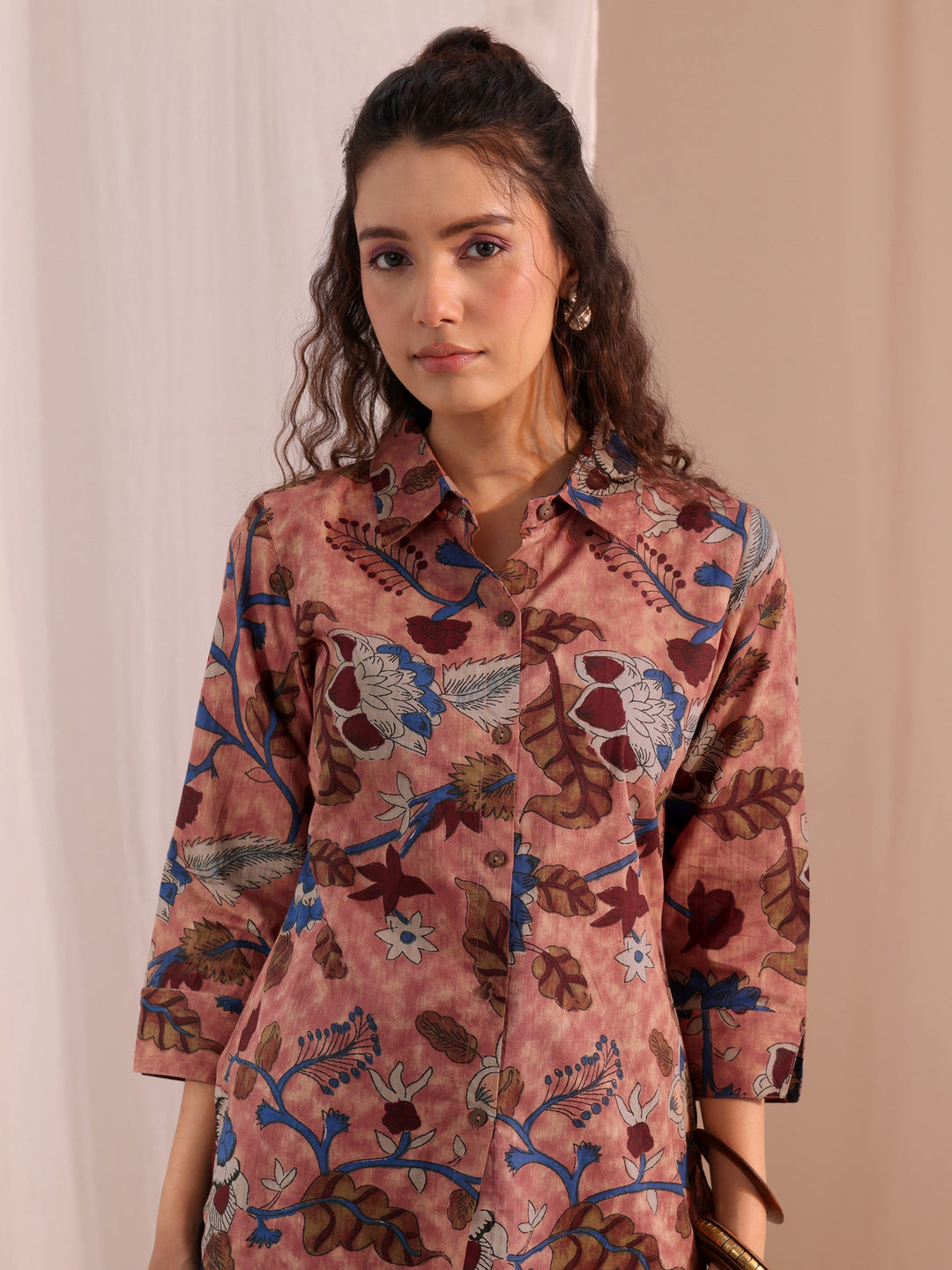  Peach Floral Printed Cotton Shirt 