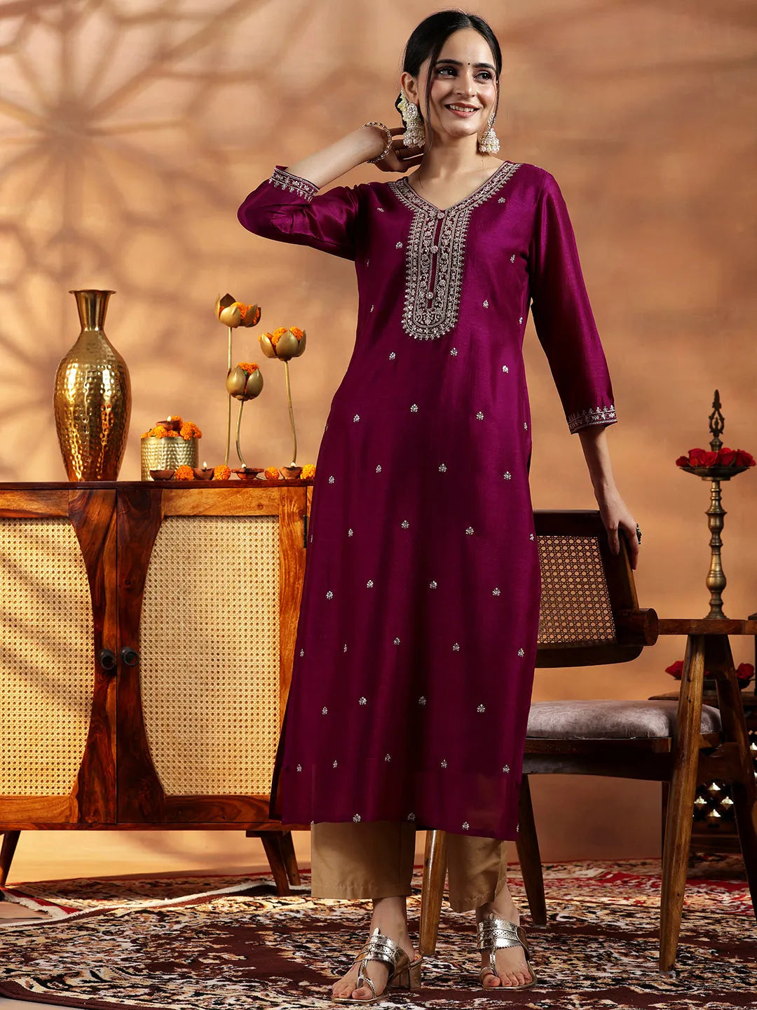 Maroon Embroidered Silk Straight Kurta-image-2