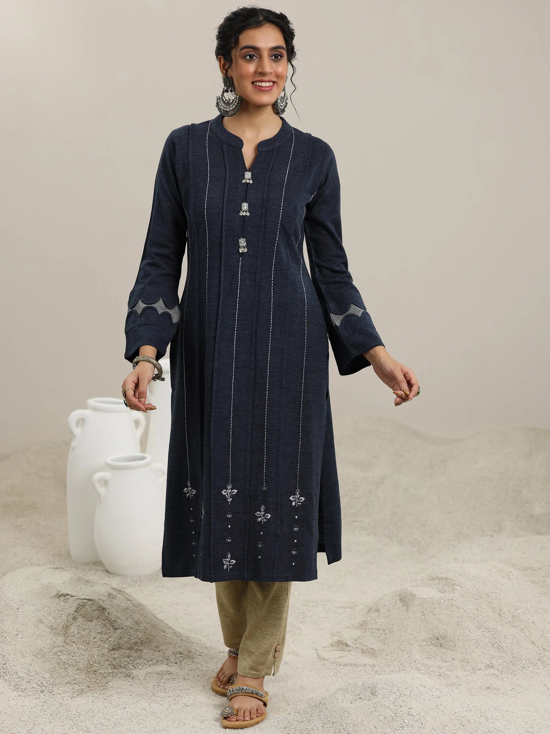  Grey Embroidered Wool Straight Kurta 