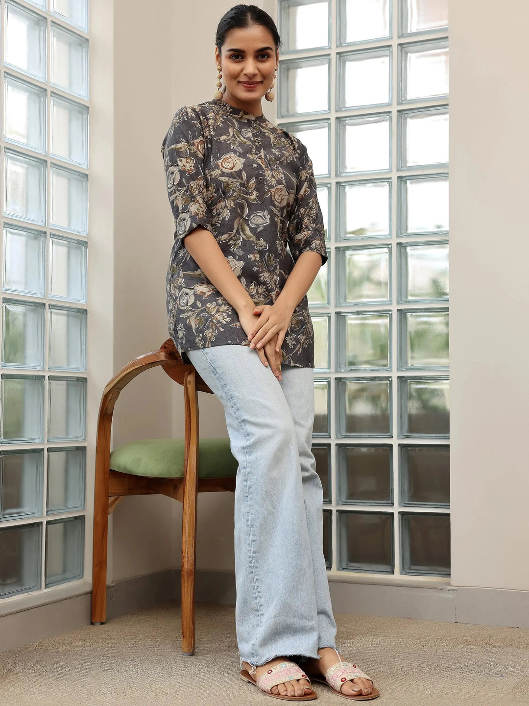  Grey Printed Silk Blend Straight Kurti 