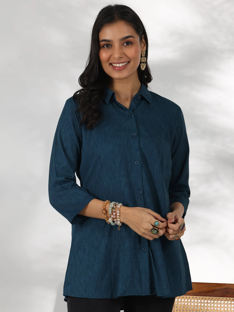 Libas Green Solid Rayon Straight Tunic