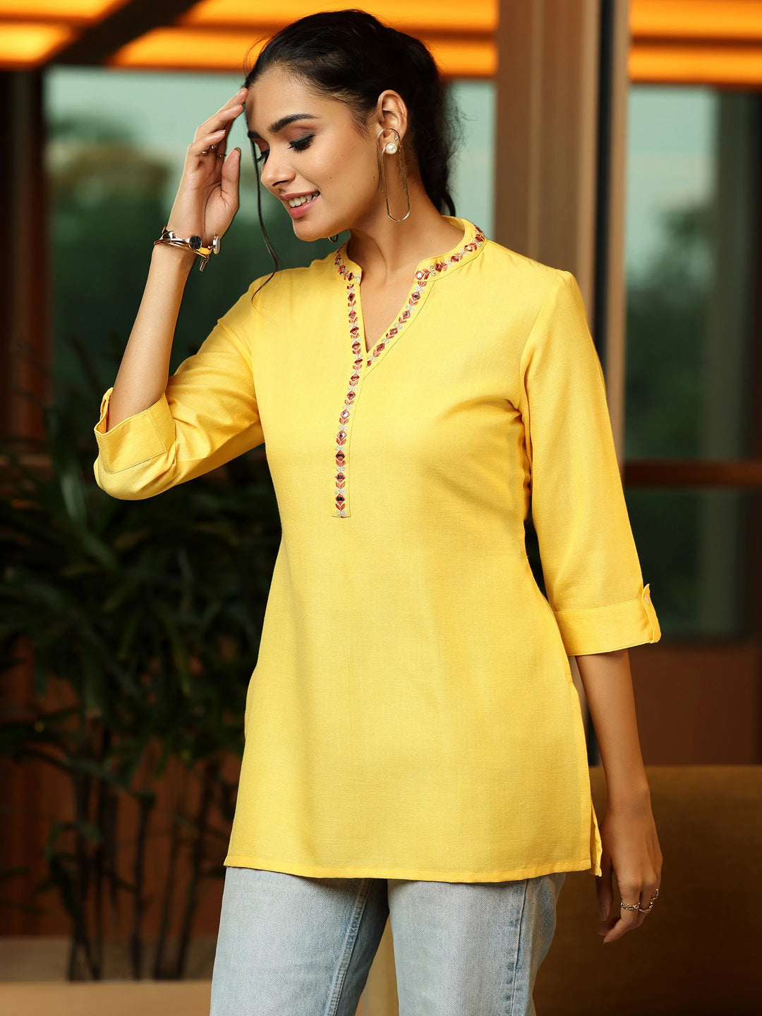  Yellow Solid Cotton Blend Straight Kurti 