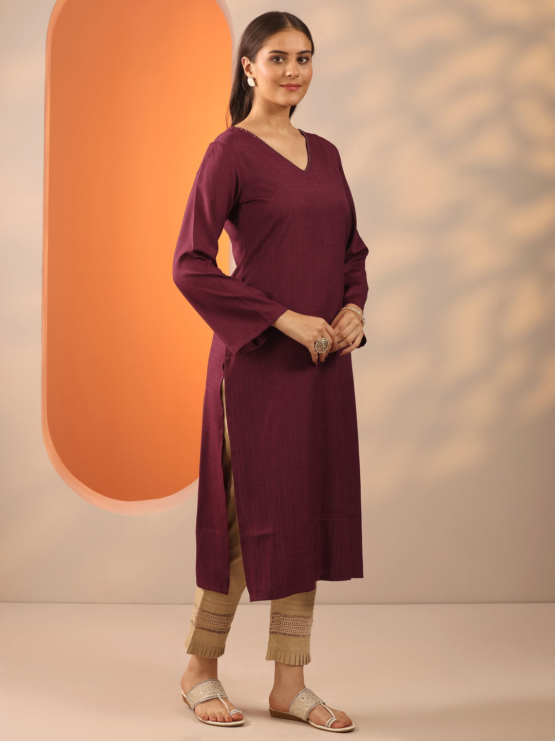  Maroon Solid Rayon Straight Kurta 