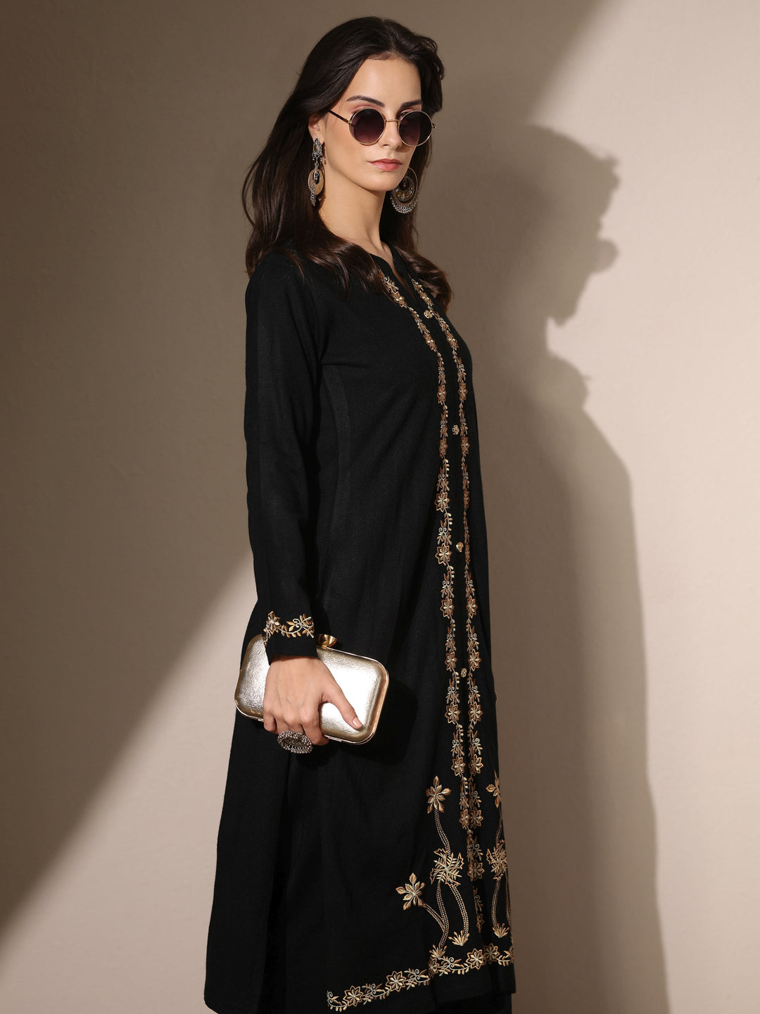Black Embroidered Wool Straight Kurta