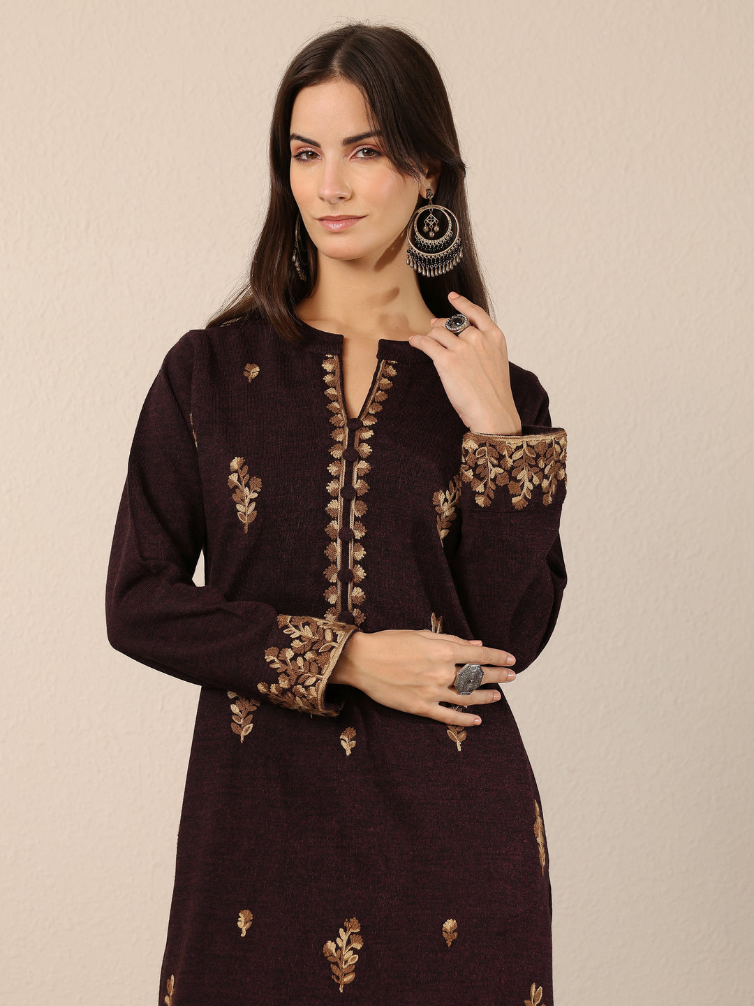 Maroon Embroidered Wool Straight Kurta 