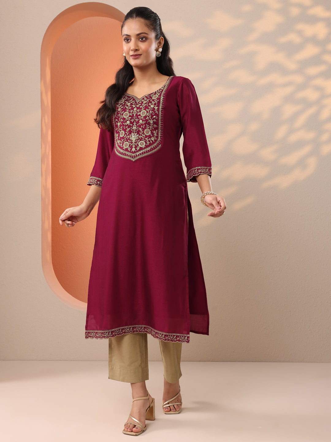  Maroon Embroidered Silk Blend Straight Kurta 