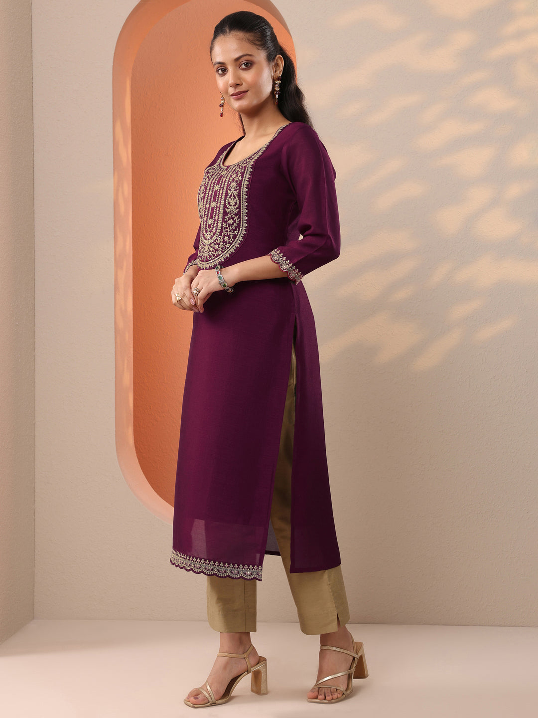  Burgundy Embroidered Silk Blend Straight Kurta 