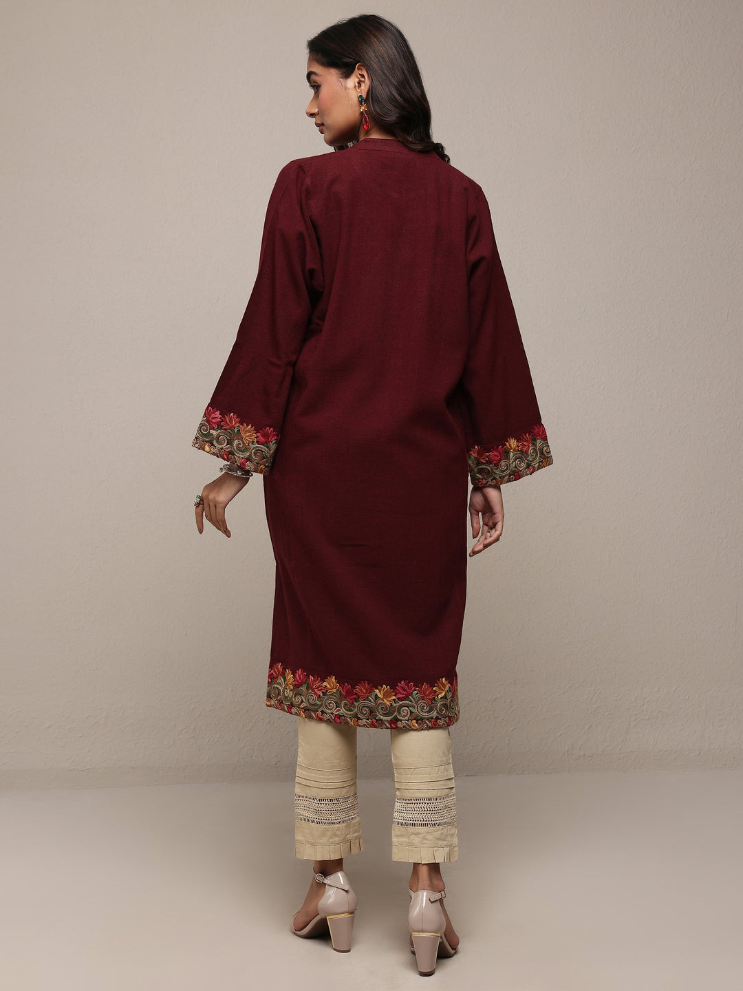  Maroon Floral Embroidered Wool Straight Kurta 