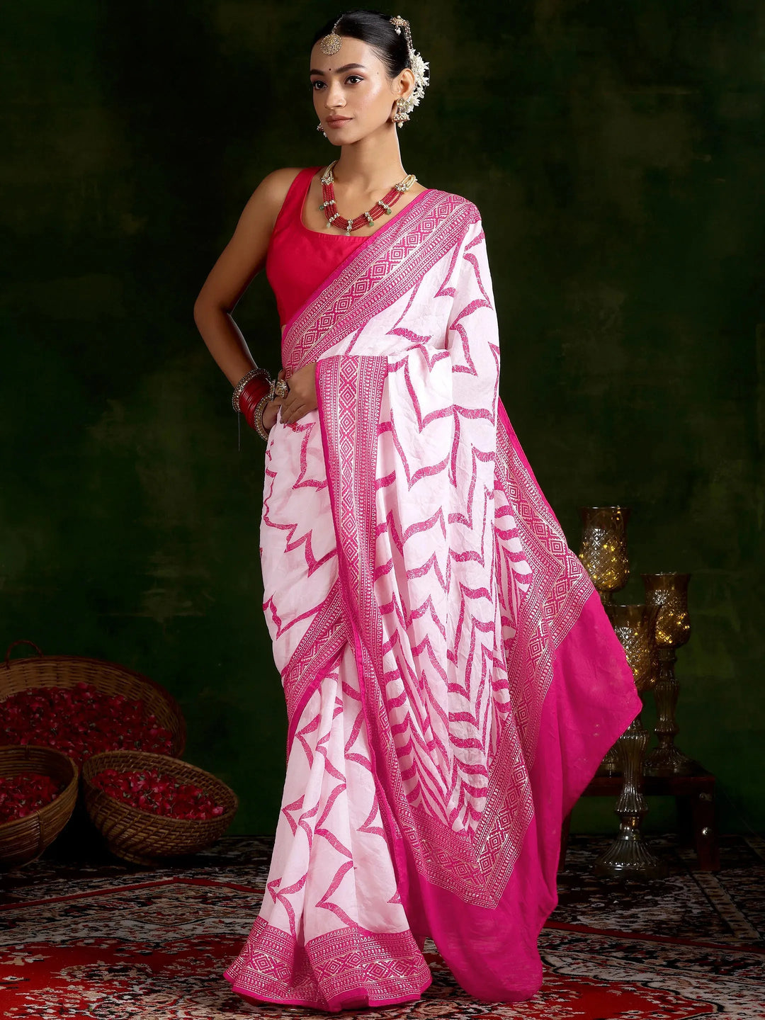  White Printed Chiffon Saree With Unstitched Blouse Piece 