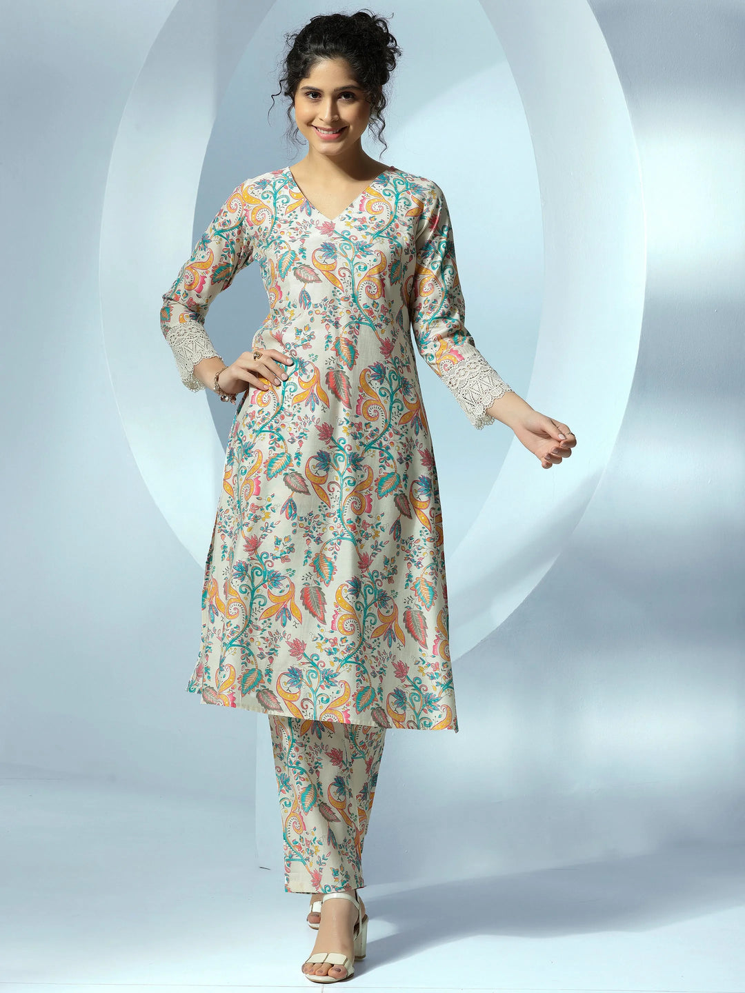 Off White Printed Silk Blend Co-Ords