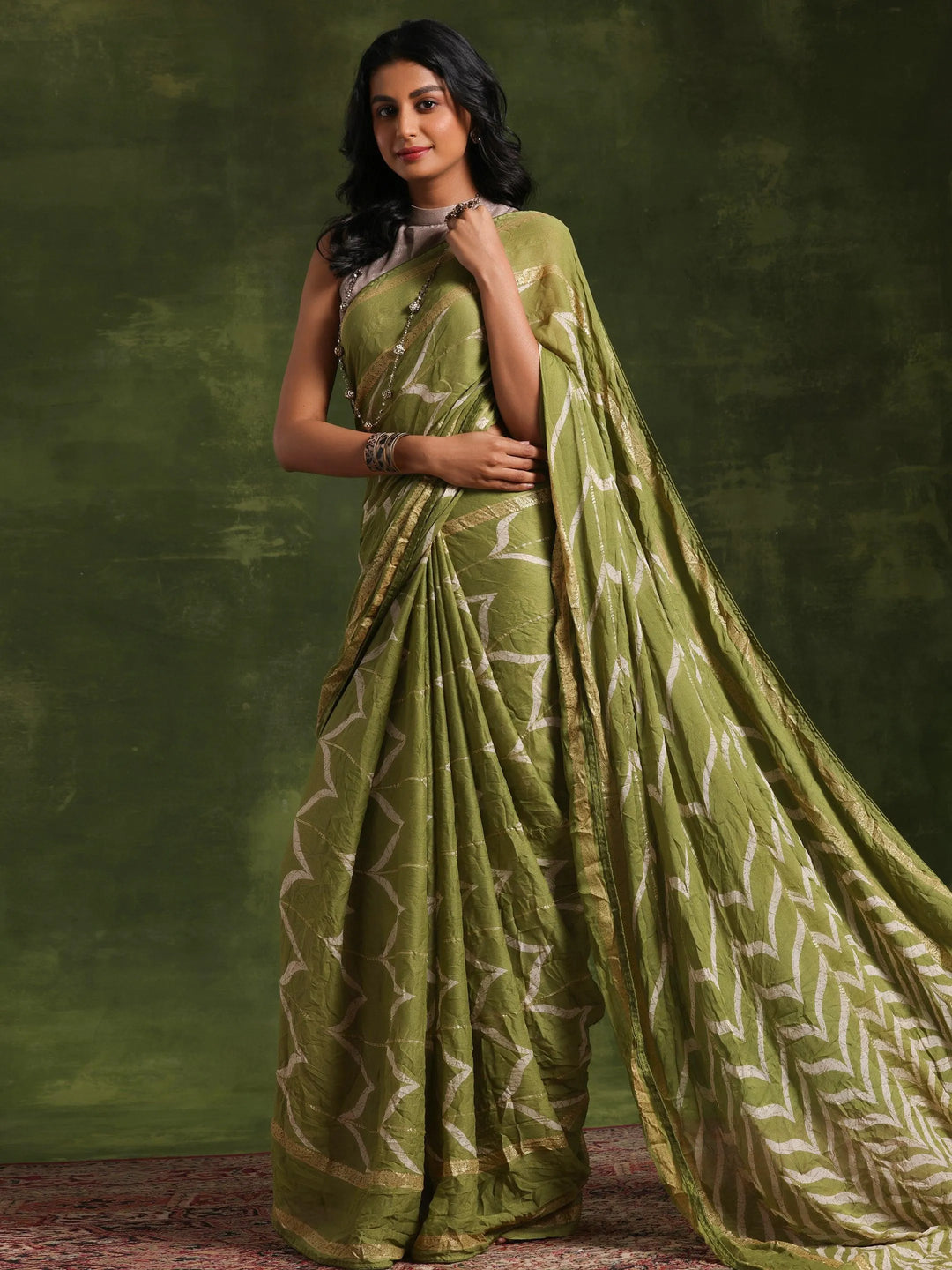 Green Printed Poly Georgette Saree With Unstitched Blouse Piece - Libas 