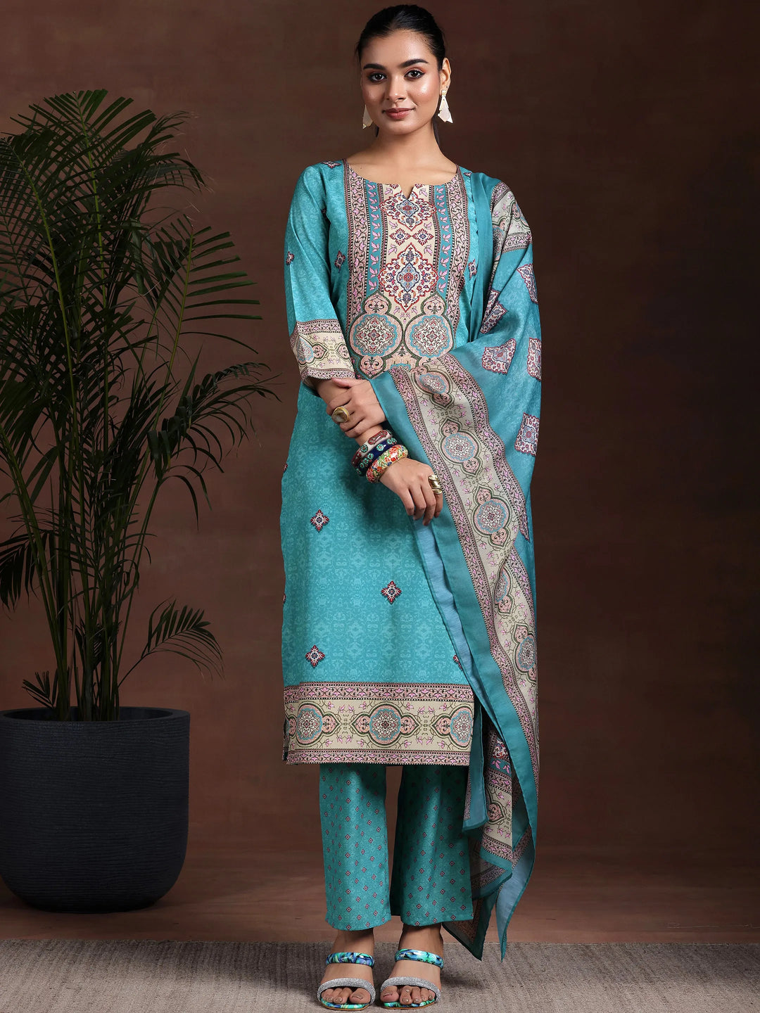  Blue Printed Poly Crepe Straight Suit With Dupatta 