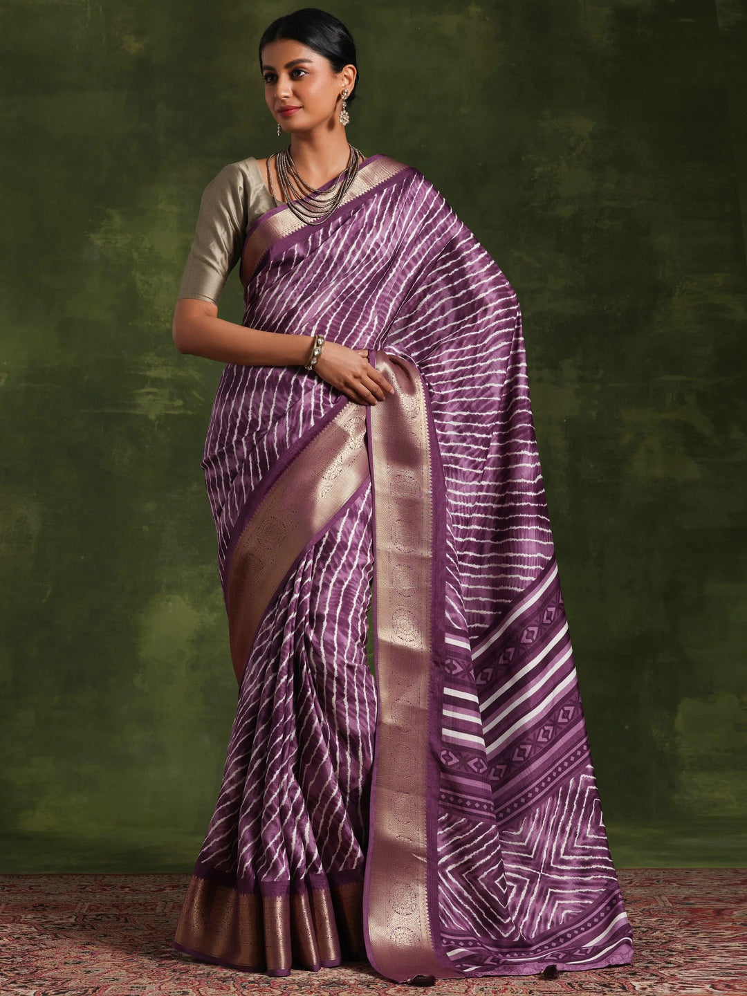 Mauve Printed Silk Blend Saree With Unstitched Blouse Piece - Libas 