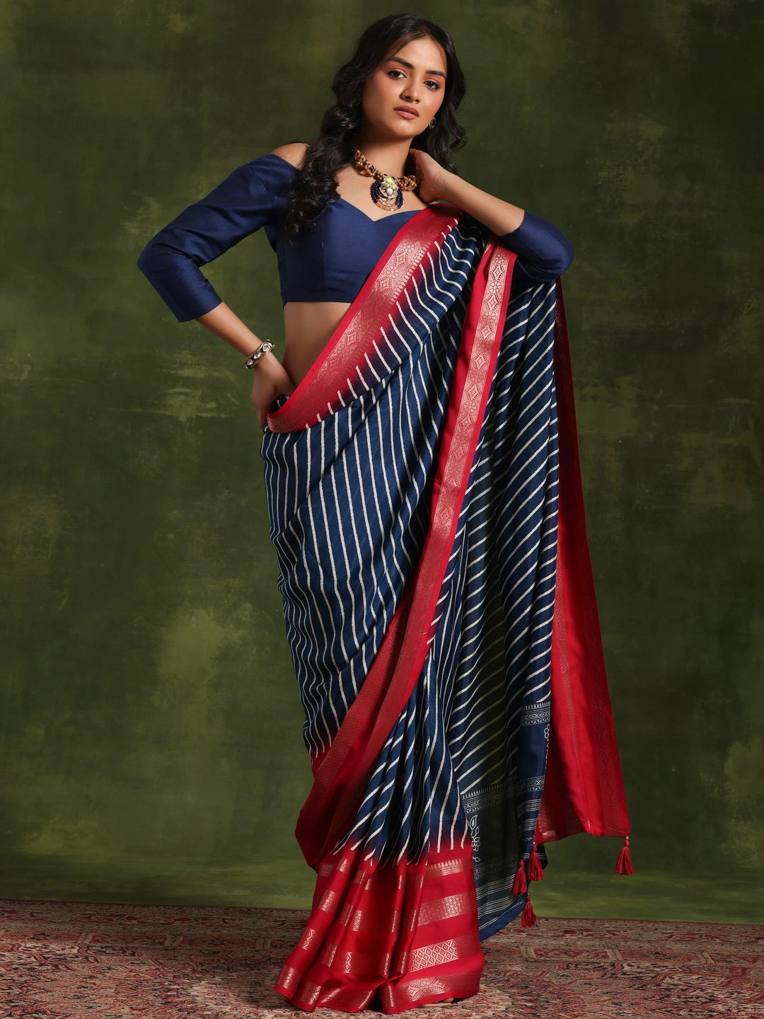 Blue Printed Silk Blend Saree With Unstitched Blouse Piece - Libas 