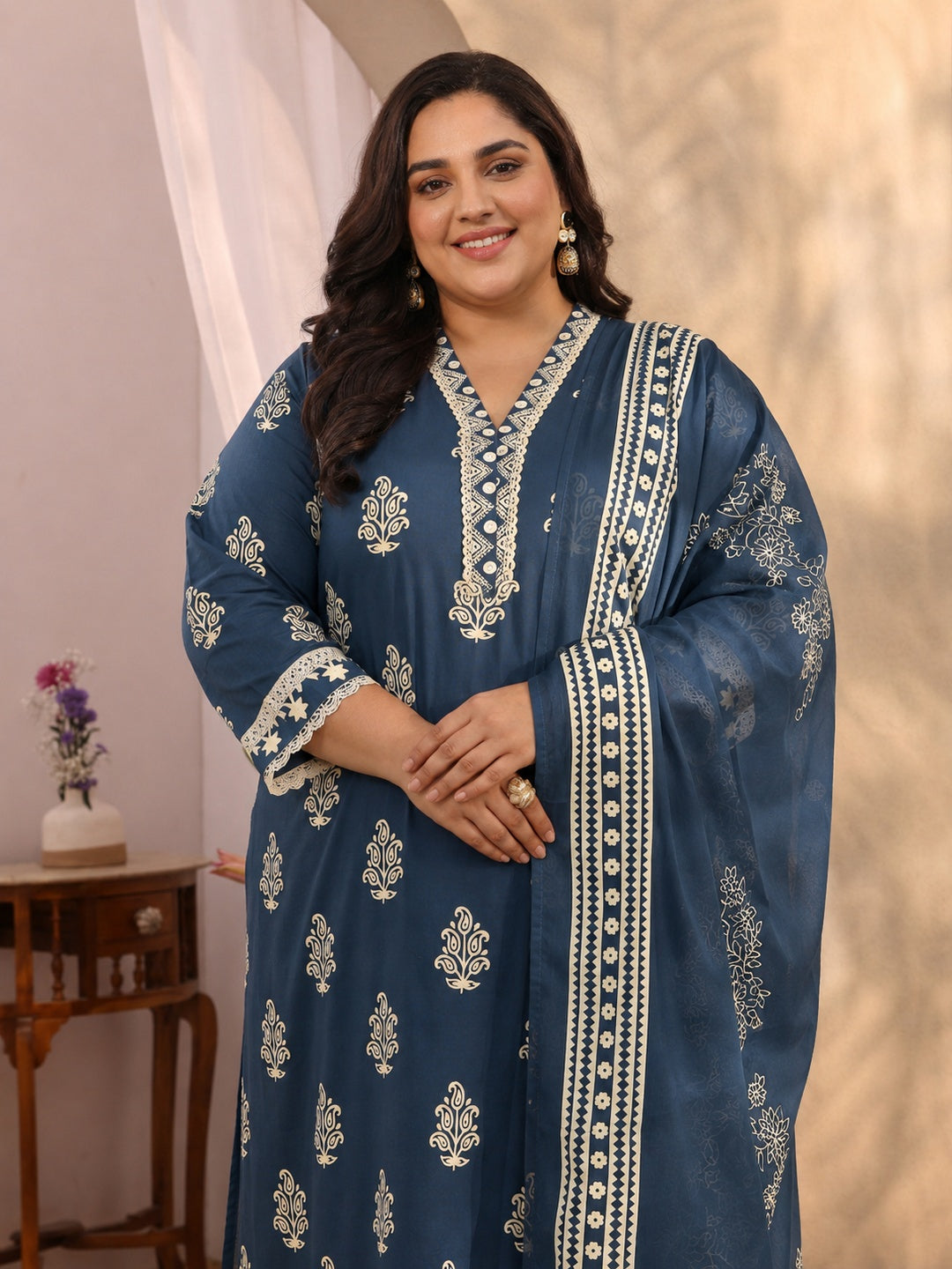  Plus Size Blue Floral Printed Cotton Blend Straight Suit Set 