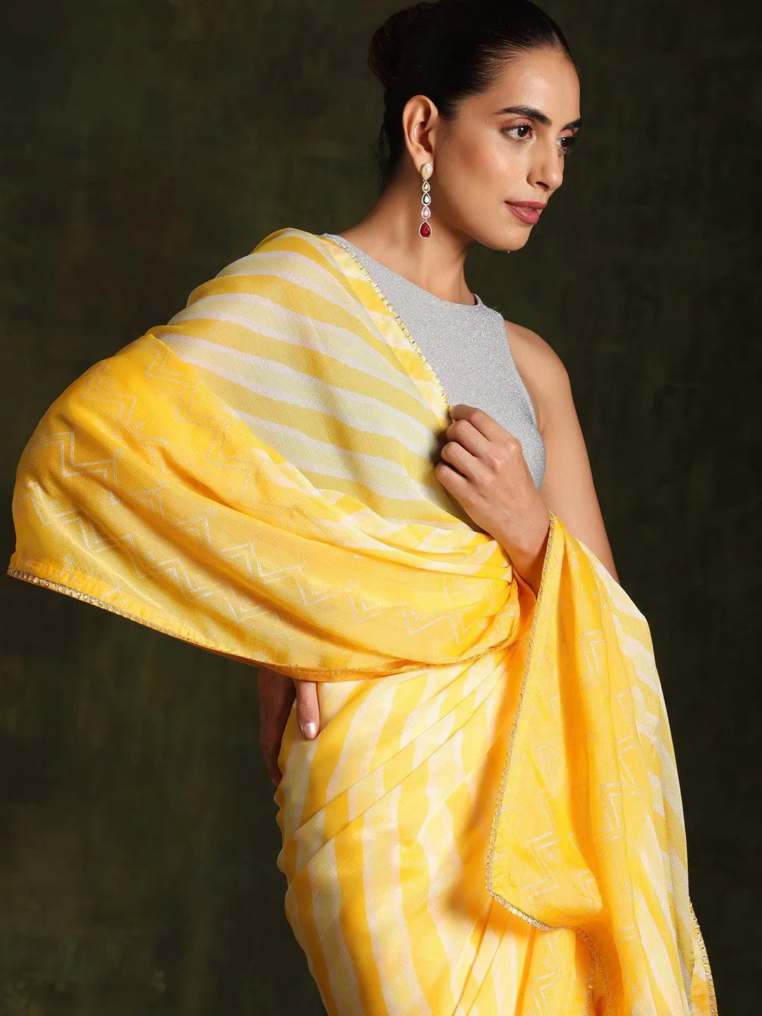 Yellow Printed Silk Blend Saree With Unstitched Blouse Piece - Libas