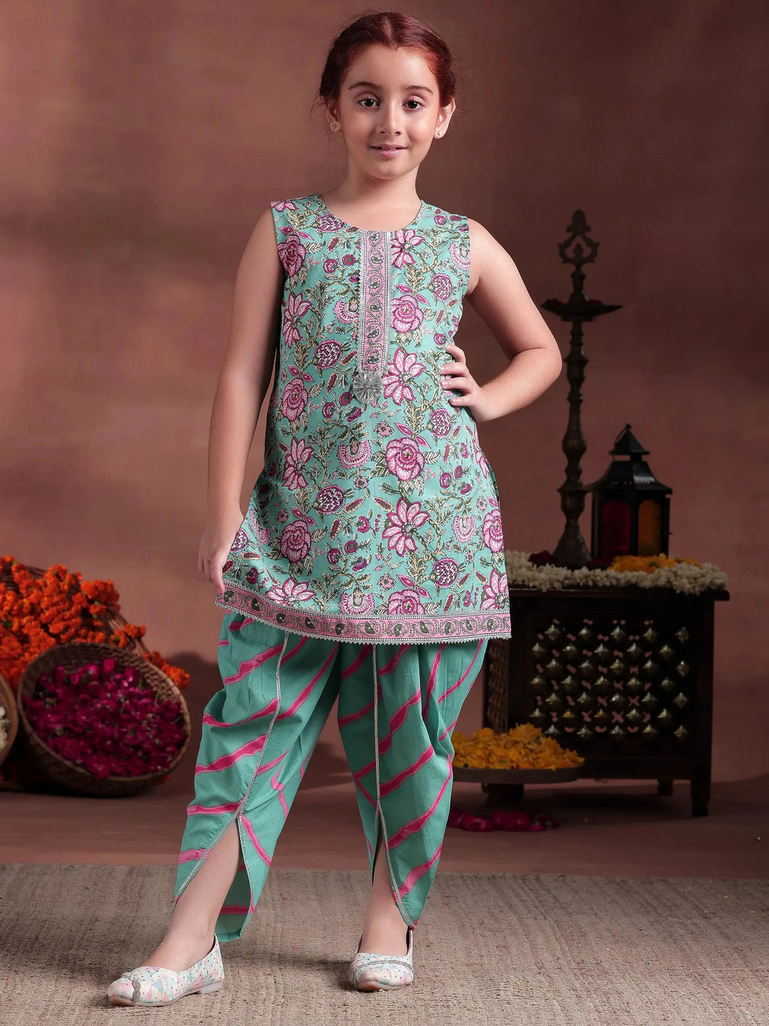  Kids Green Printed Cotton Straight Kurta With Dhoti Pants 