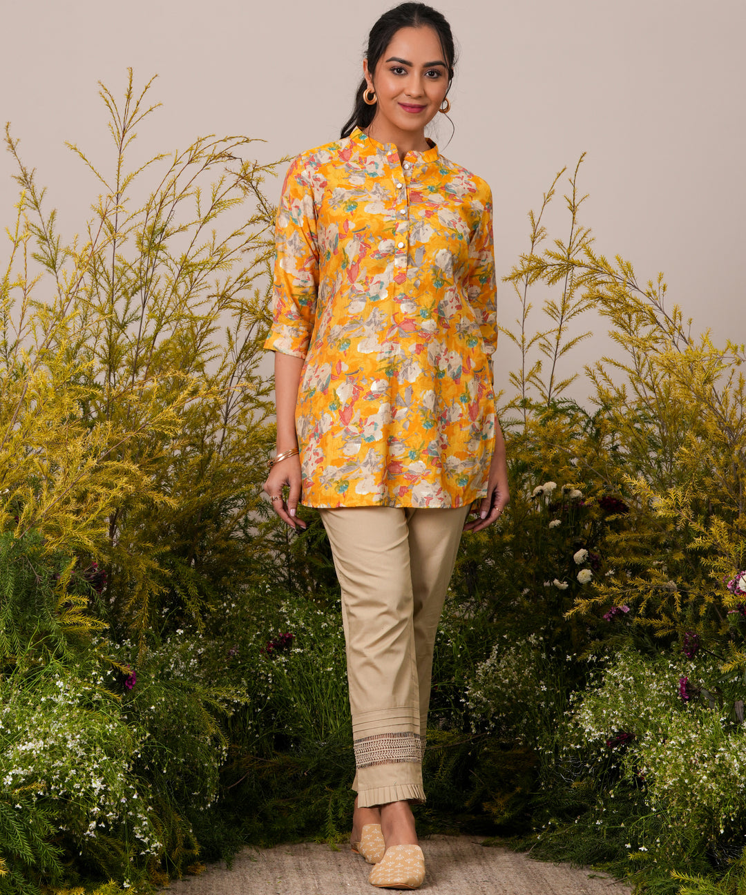 Yellow Printed Silk Blend Straight Short Kurti 