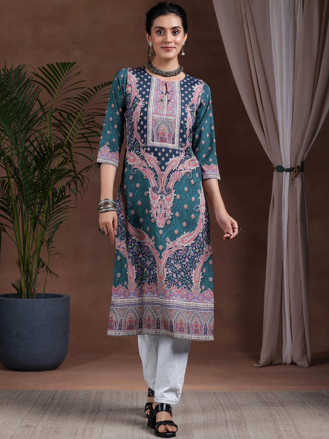  Blue Printed Crepe Straight Kurta 