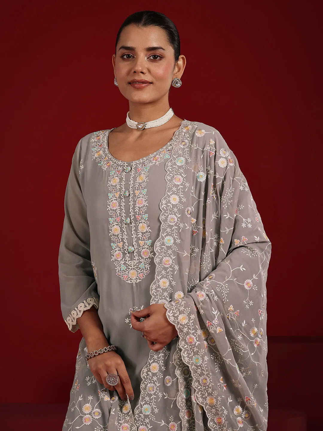  Libas Art Mauve Embroidered Georgette Straight Suit Set With Dupatta 