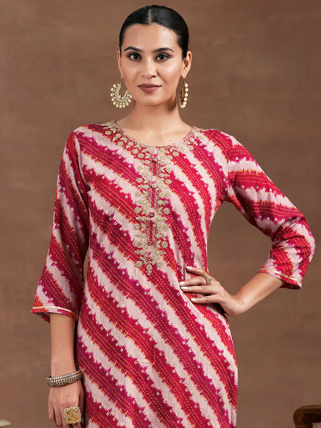  Pink Printed Rayon Straight Kurta 