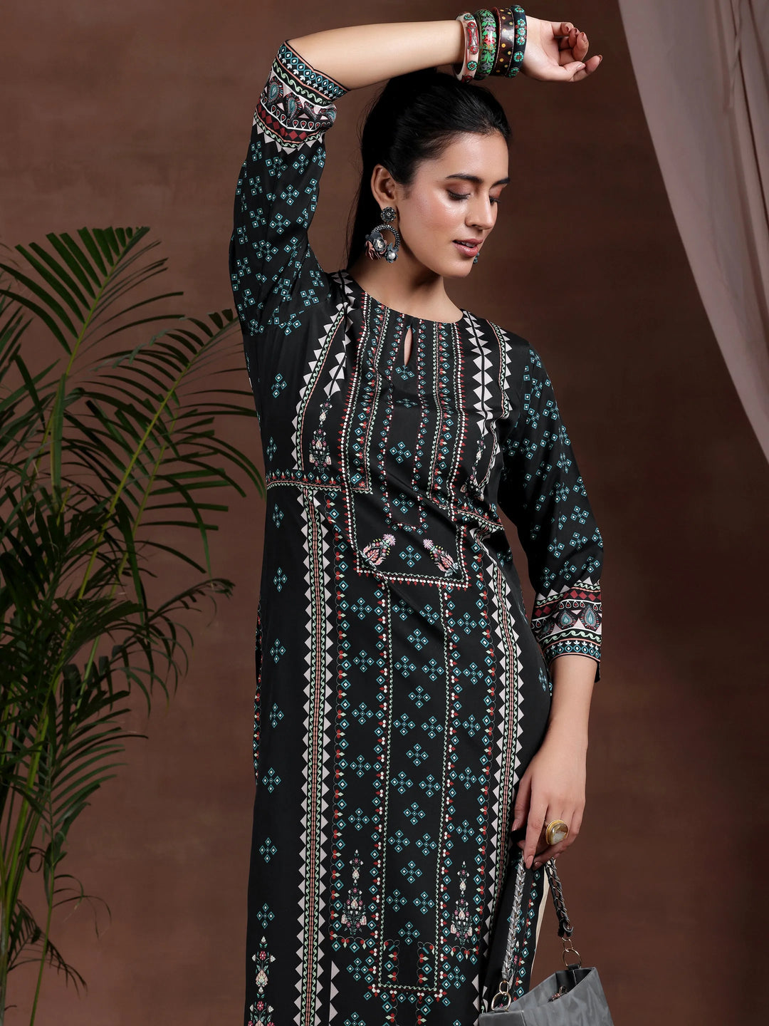  Black Printed Crepe Straight Kurta 