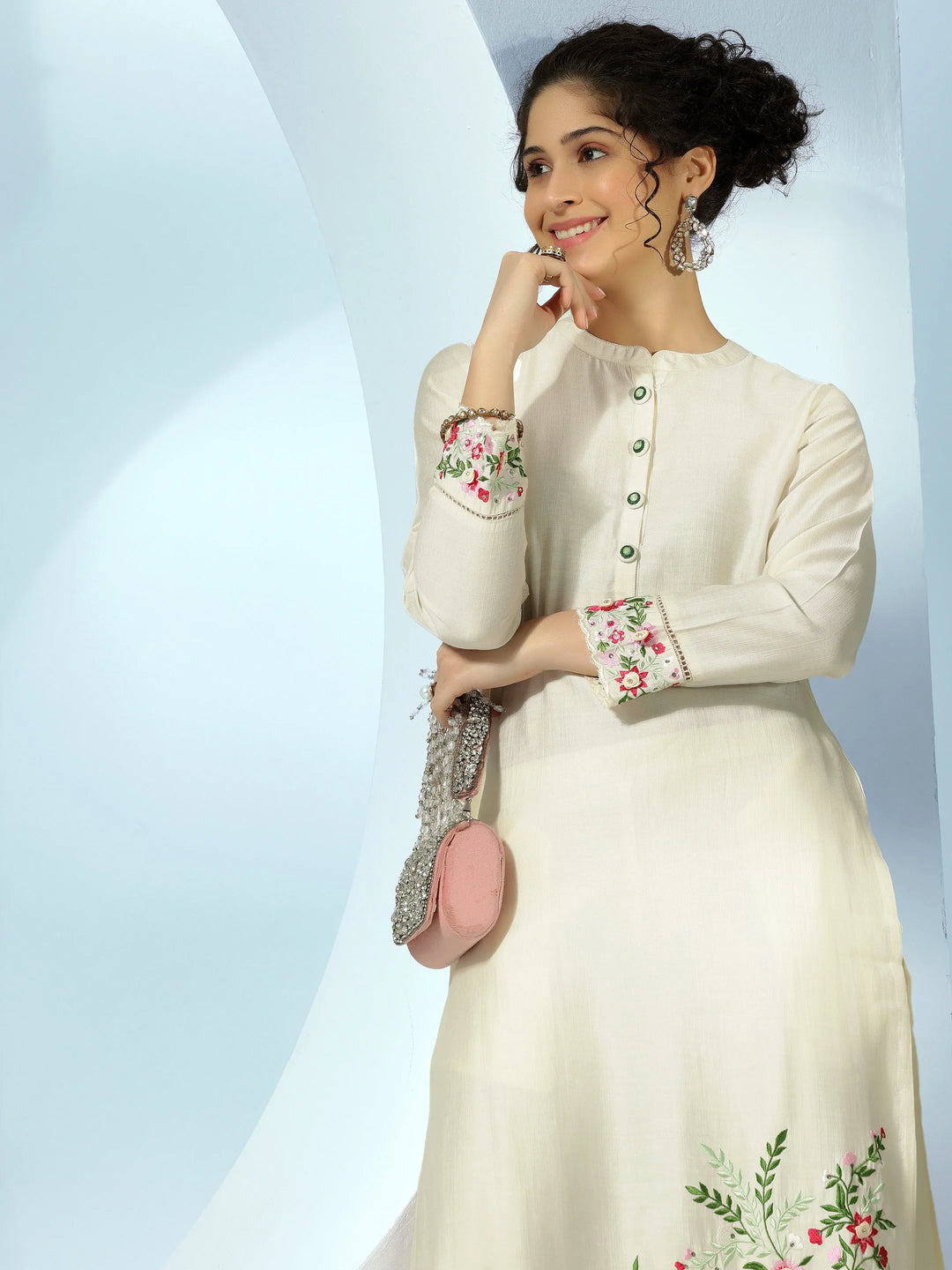  Off White Embroidered Silk Blend Straight Kurta Set 