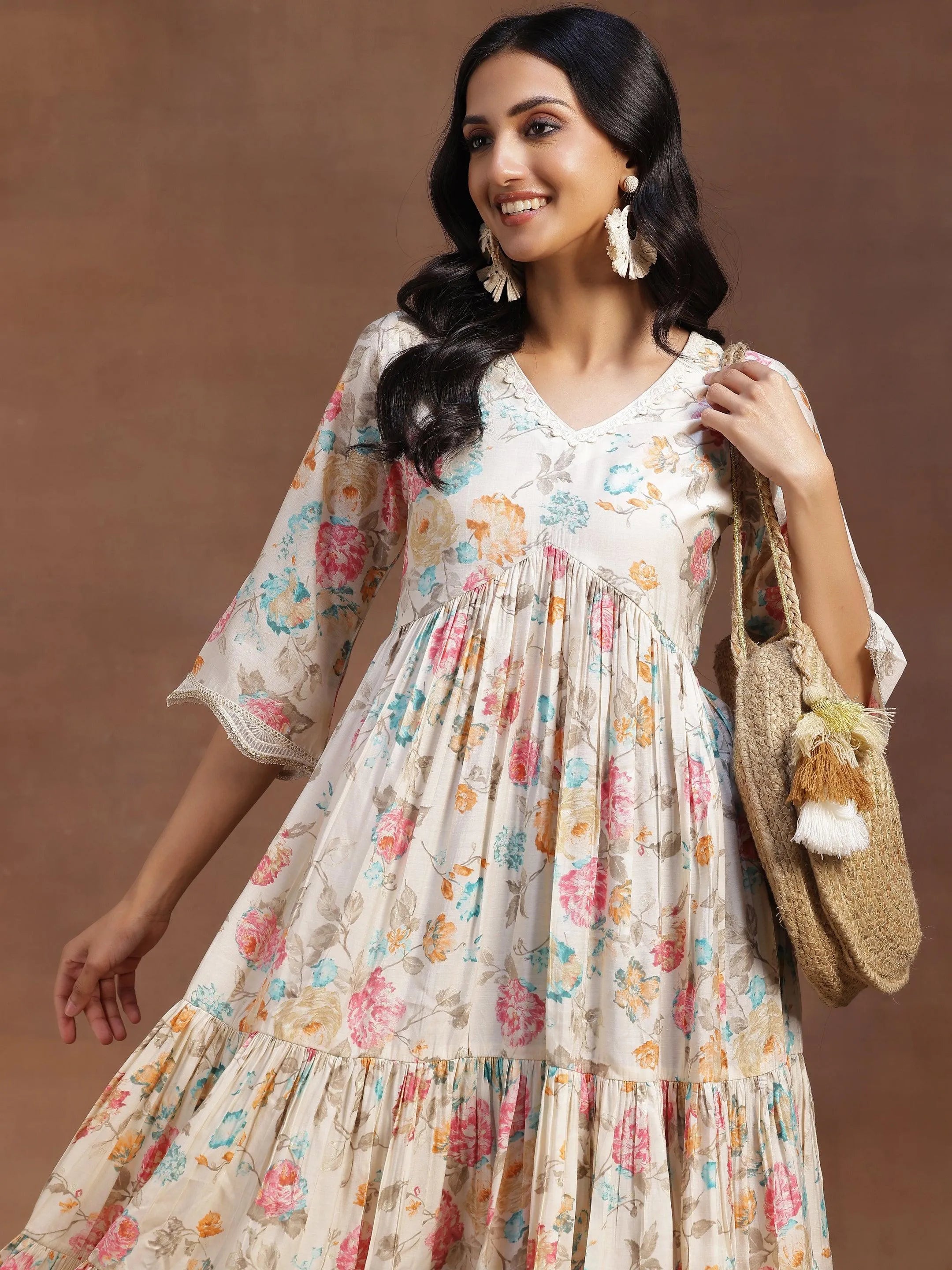 Buy Latest Designer Dresses for Women at Best Price | Libas